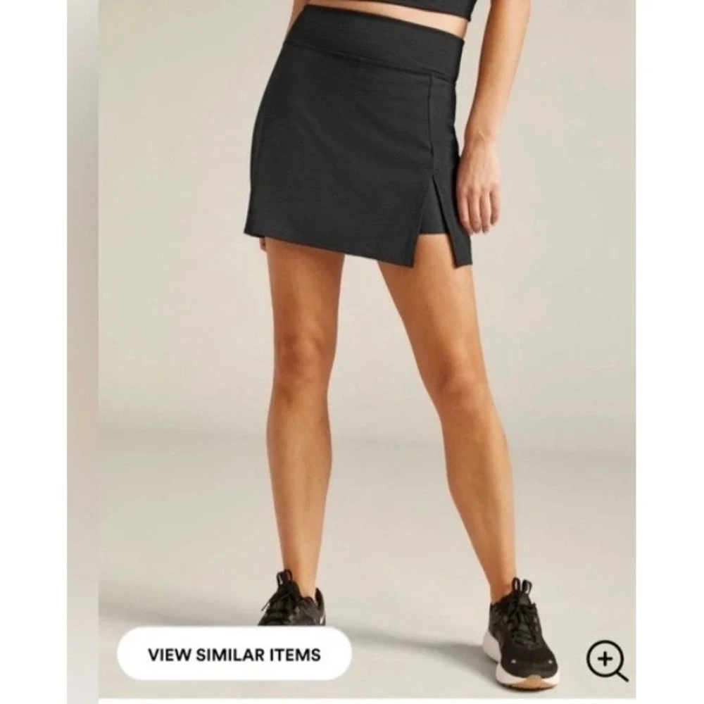 Beyond Yoga Black Heather‎ Ribbed Hold Court Skort Performance Tennis Skirt S